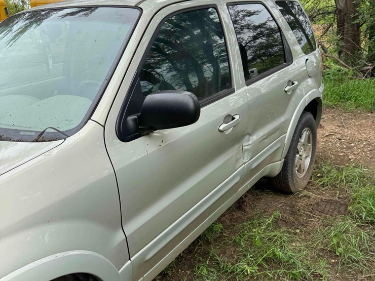 2003-ford-escape-image-8