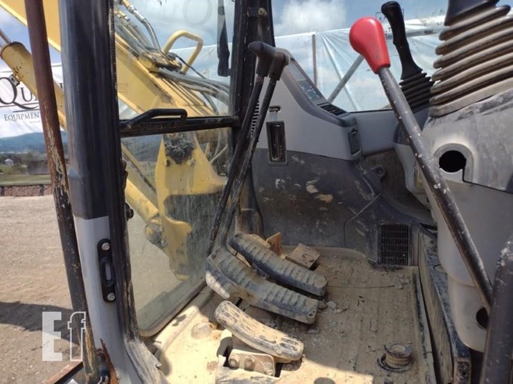 2007-komatsu-pc78mr-6-image-12