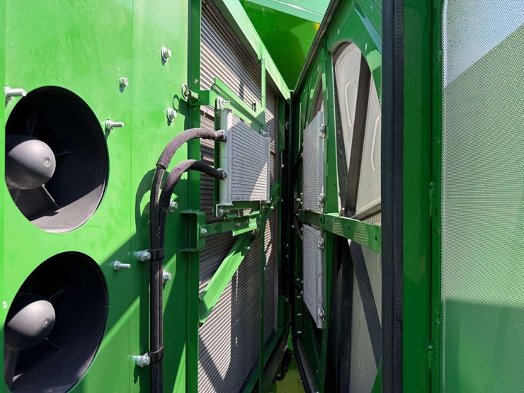 2021-john-deere-s770-image-97