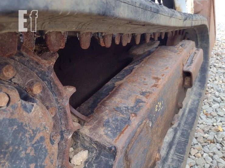 2021-bobcat-t450-image-32