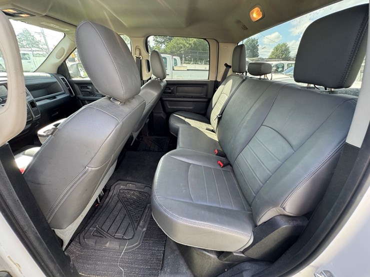 2016-ram-1500-crew-cab-pickup 218,682-miles-showing-- 3c6rr6kt9gg194015-image-6