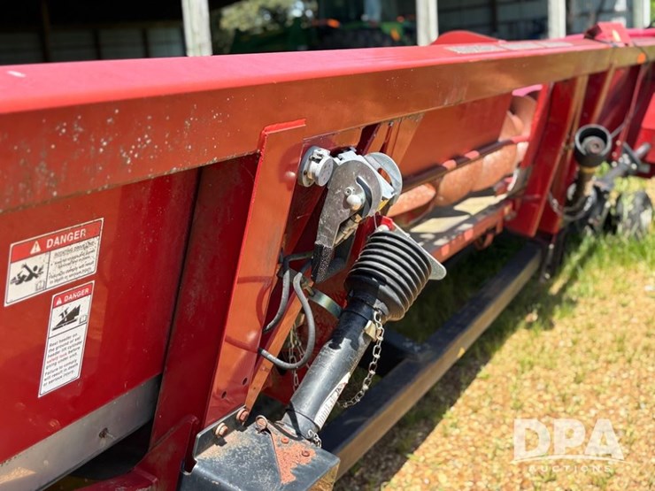 2010-case-ih-3412-image-16