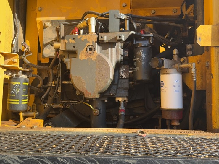 komatsu-pc290-lc-image-9