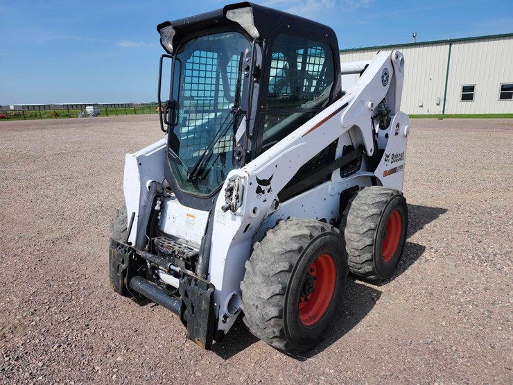 2016-bobcat-s650-image-1
