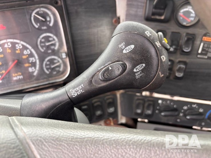 2006-freightliner-columbia-truck-(gp11007,-unit-345)-image-88