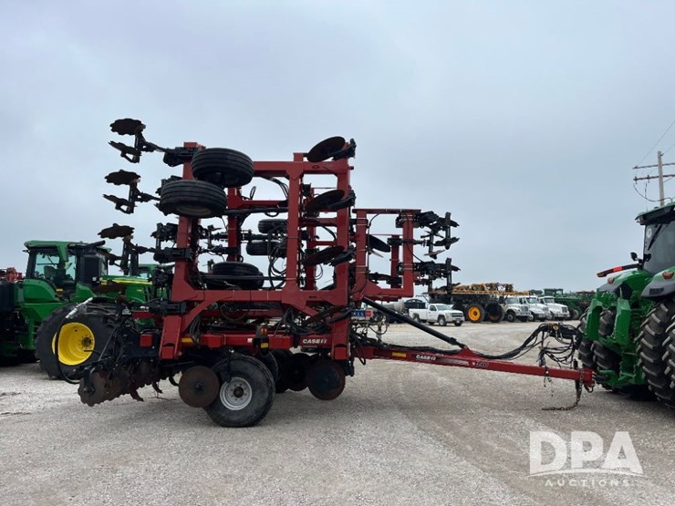 2016-caseih-940-nh3-tool-bar-(jn2532,-unit-561)-image-4