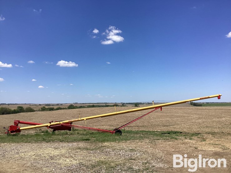 westfield-mkx-100-73-10-x-73'-swing-away-hopper-auger-image-8