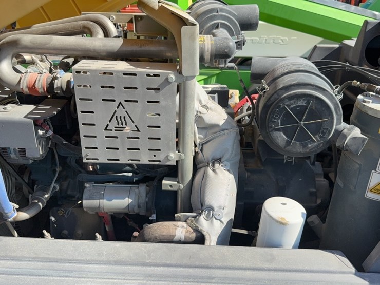 2017-atlas-copco-xas185kd7-image-10