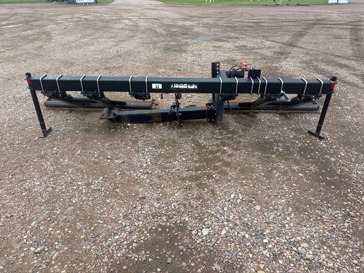 john-deere-8110-image-6