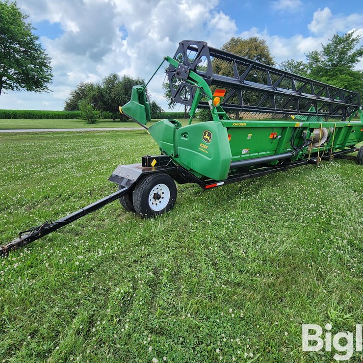 2006 JOHN DEERE 630F