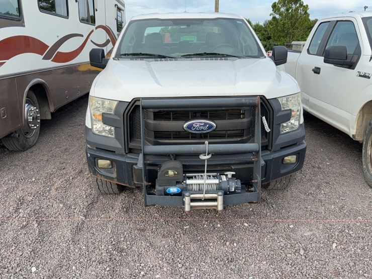 2015-ford-f150-image-2