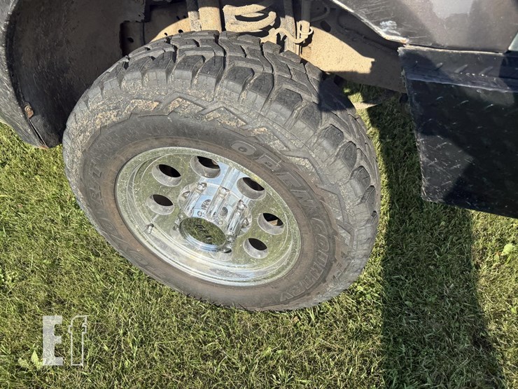 2005-ford-f350-image-24
