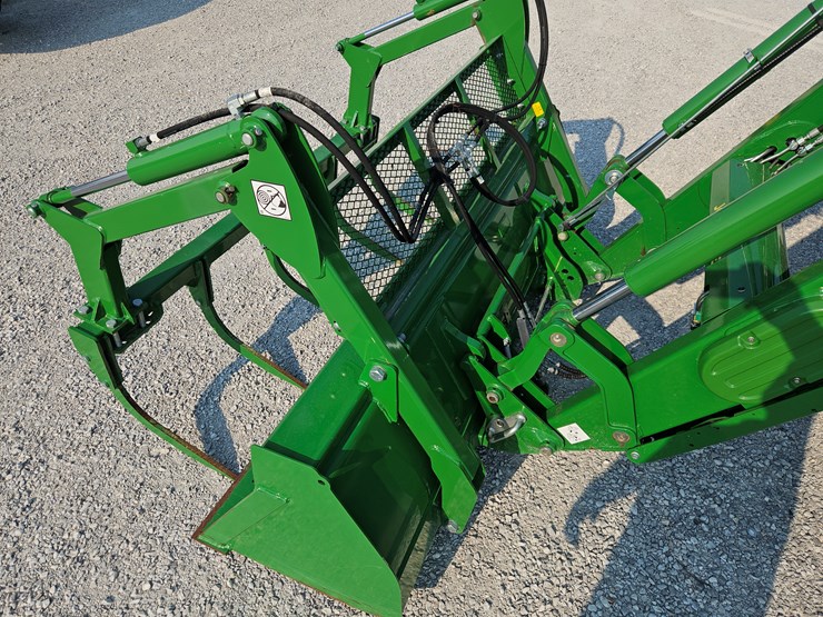 2022-john-deere-6145m-image-5
