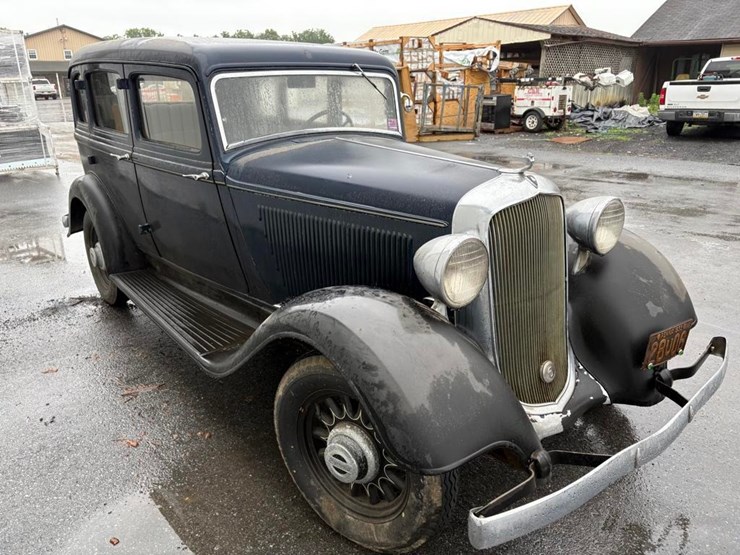 1933-deluxe-plymouth-six-car-w/title-image-11