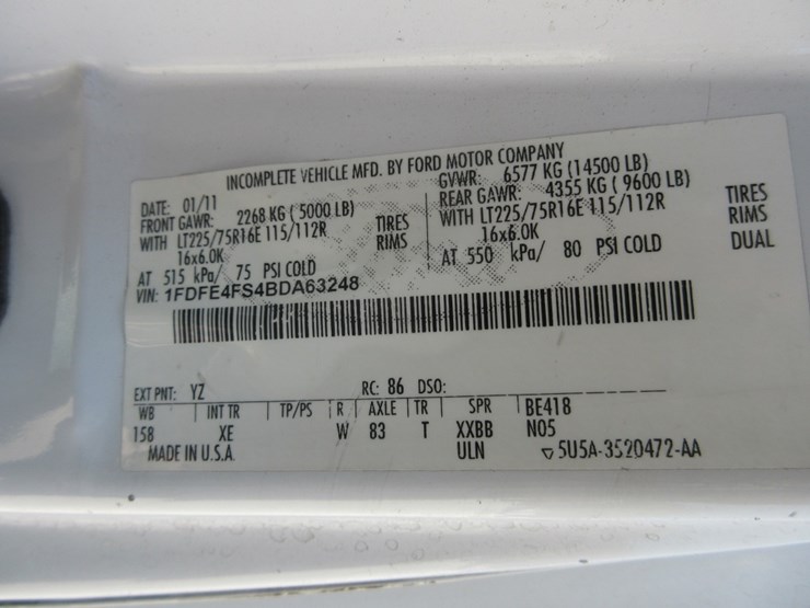 2011-ford-e450-sd-image-22