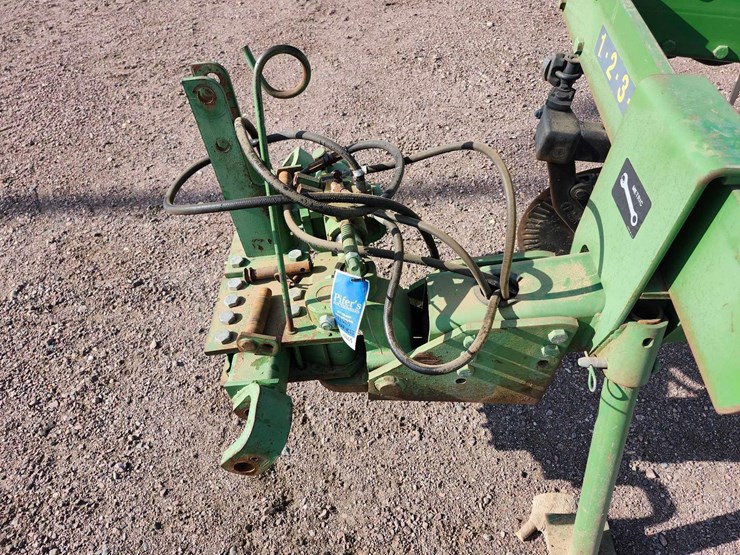 john-deere-2700-image-6