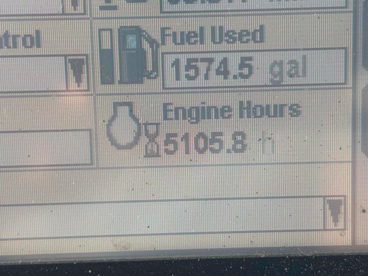2012-new-holland-t8.360-image-50