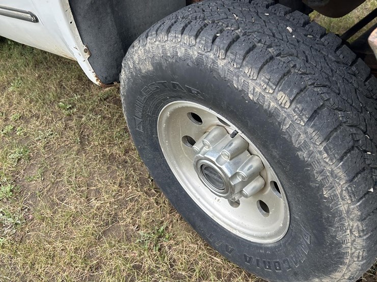 2000-ford-f250-image-31