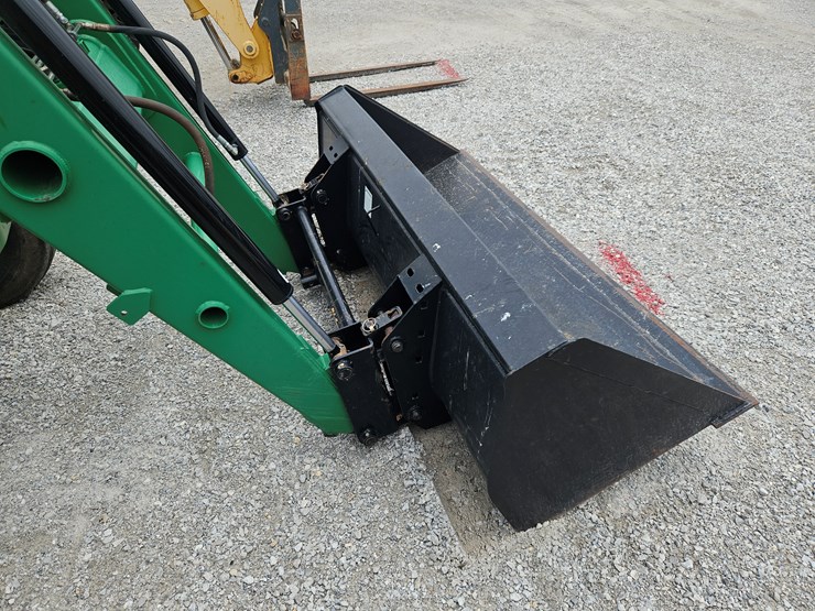 2010-john-deere-7130-image-22