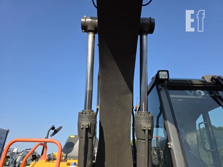 2021-volvo-ec140el-image-26