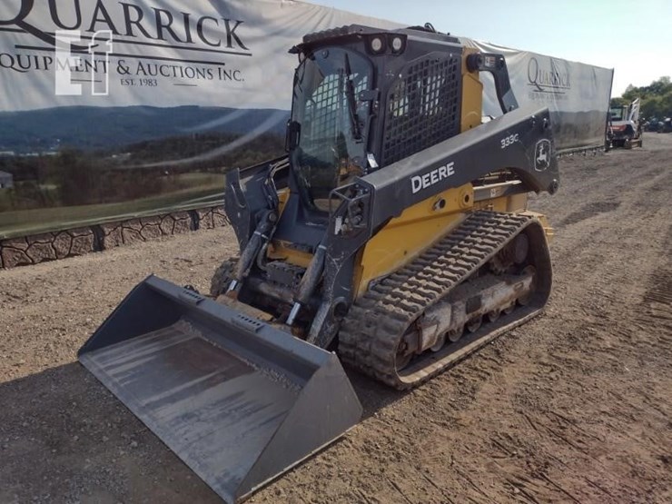 2022-deere-333g-image-37