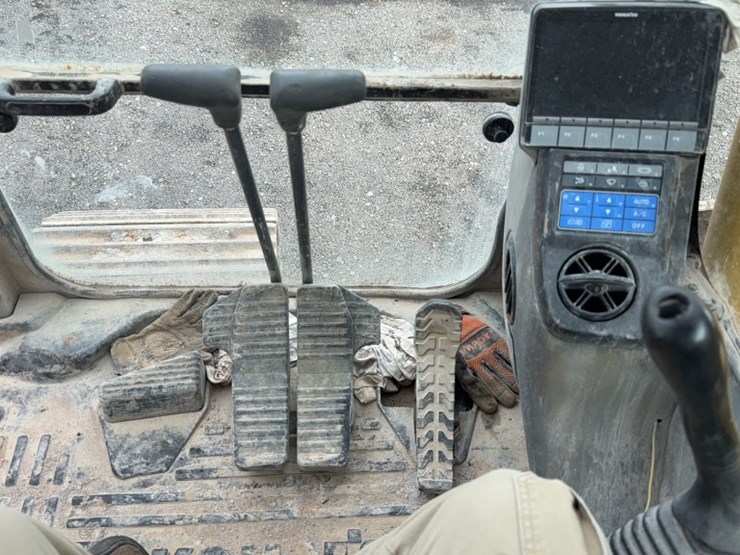 komatsu-pc290-lc-10-image-19