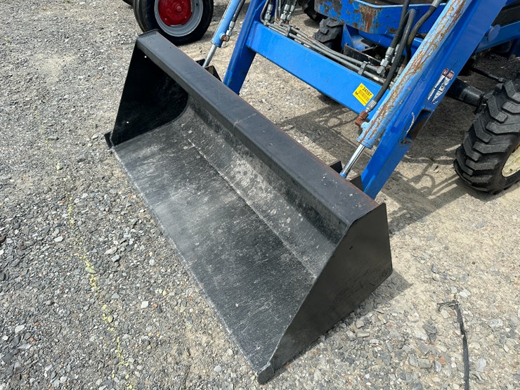 new-holland-7308-image-24