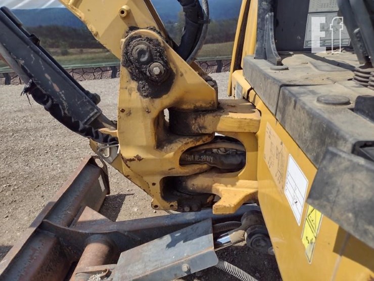 2014-caterpillar-303.5e-cr-image-26