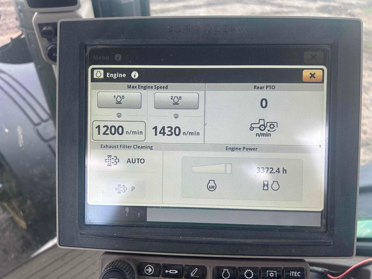 john-deere-8295r-image-19