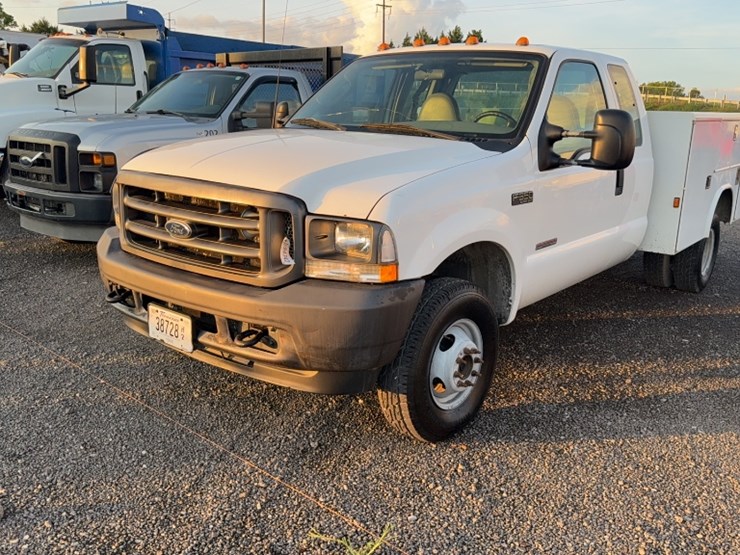 2003-ford-f350-image-1