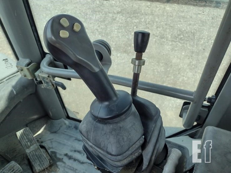 2012-takeuchi-tw65-image-9