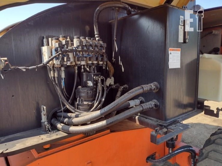2007-jlg-400s-image-9