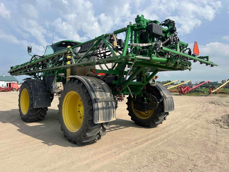 2018-john-deere-r4045-image-61