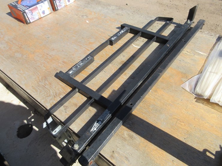 back-rack-pickup-truck-bed-headache-rack-image-3