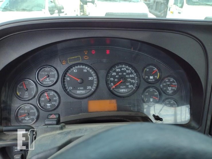 2015-international-prostar-image-11