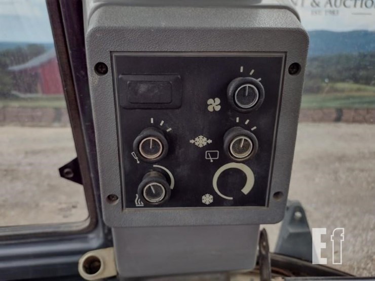 case-580sl-image-8