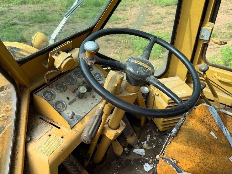 caterpillar-966c-image-45