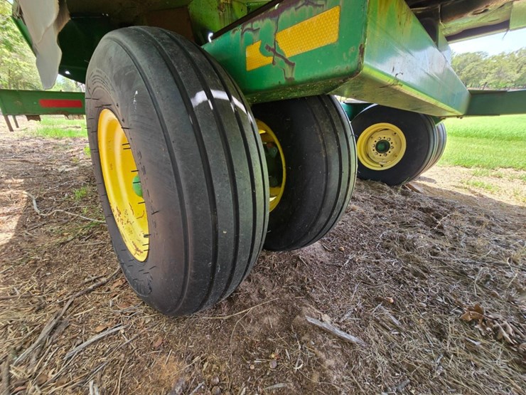 john-deere-946-image-47