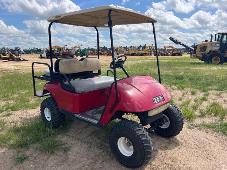 ez-go-golf-cart-image-6