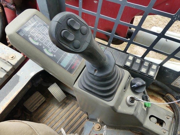 takeuchi-tl8-image-12