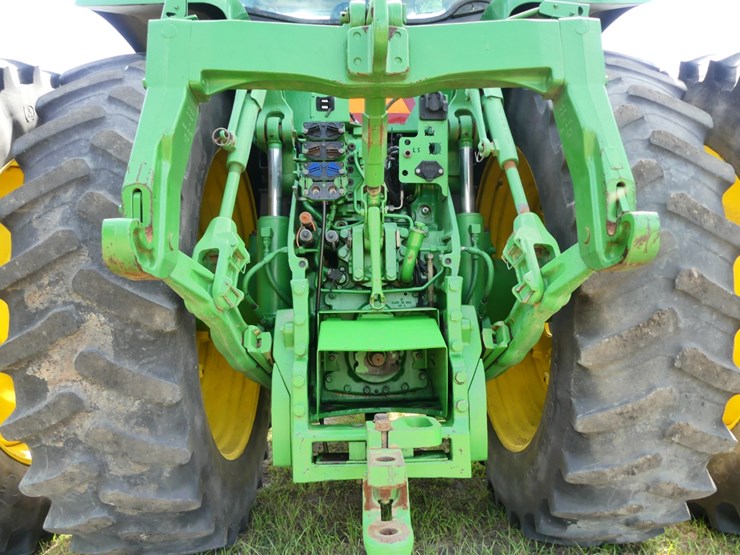 2015-john-deere-8295r-image-5