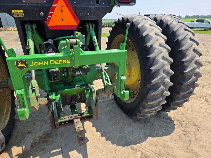 1988-john-deere-4650-image-11