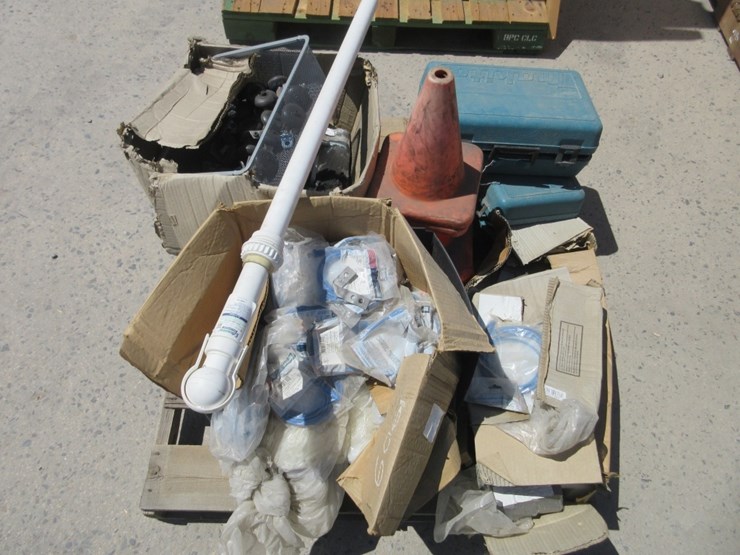 lot-of-misc-items,-image-13