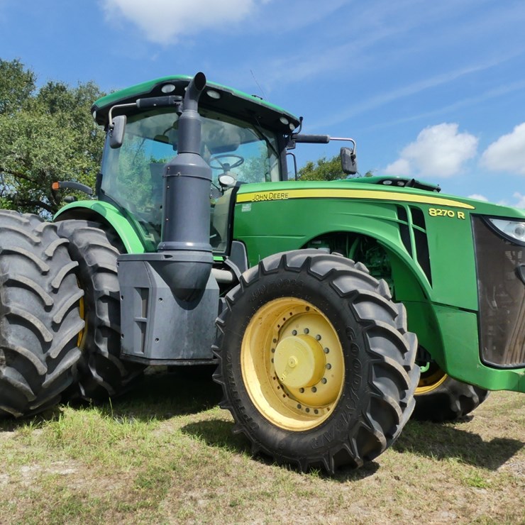 2014 JOHN DEERE 8270R
