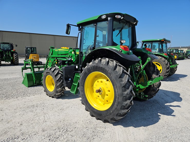 2022-john-deere-6130m-image-14