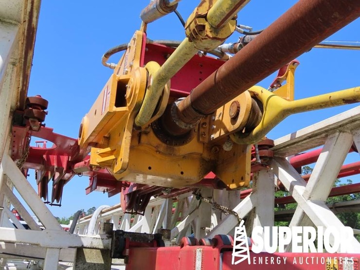 (f-1)-2019-service-king-super-series-waterwell-rig-image-16