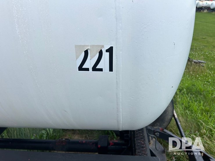 2010-nh3-nurse-tank-(dr11821-unit-221)-image-4
