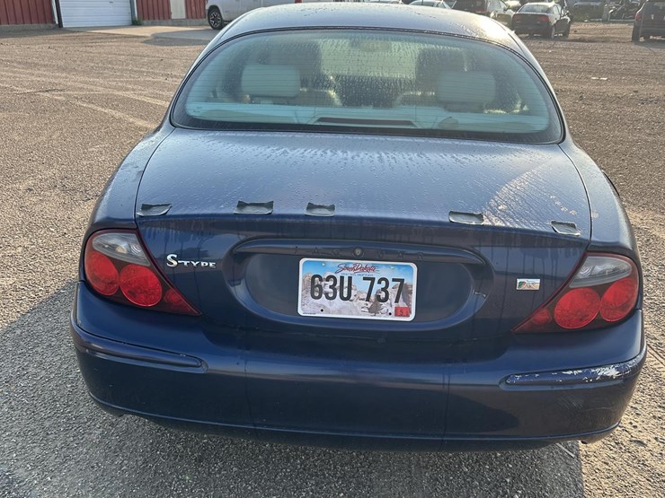 2003-jaguar-image-6