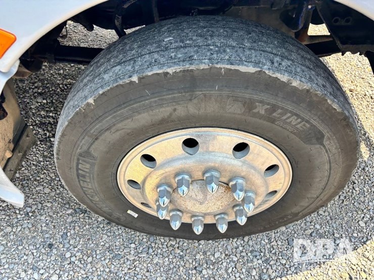 2014-kenworth-t660-image-63
