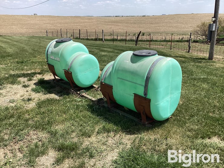 150-gal-saddle-tanks-w/-mounting-image-3
